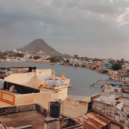 Hotel Nirvana Rooftop Pushkar Extérieur photo