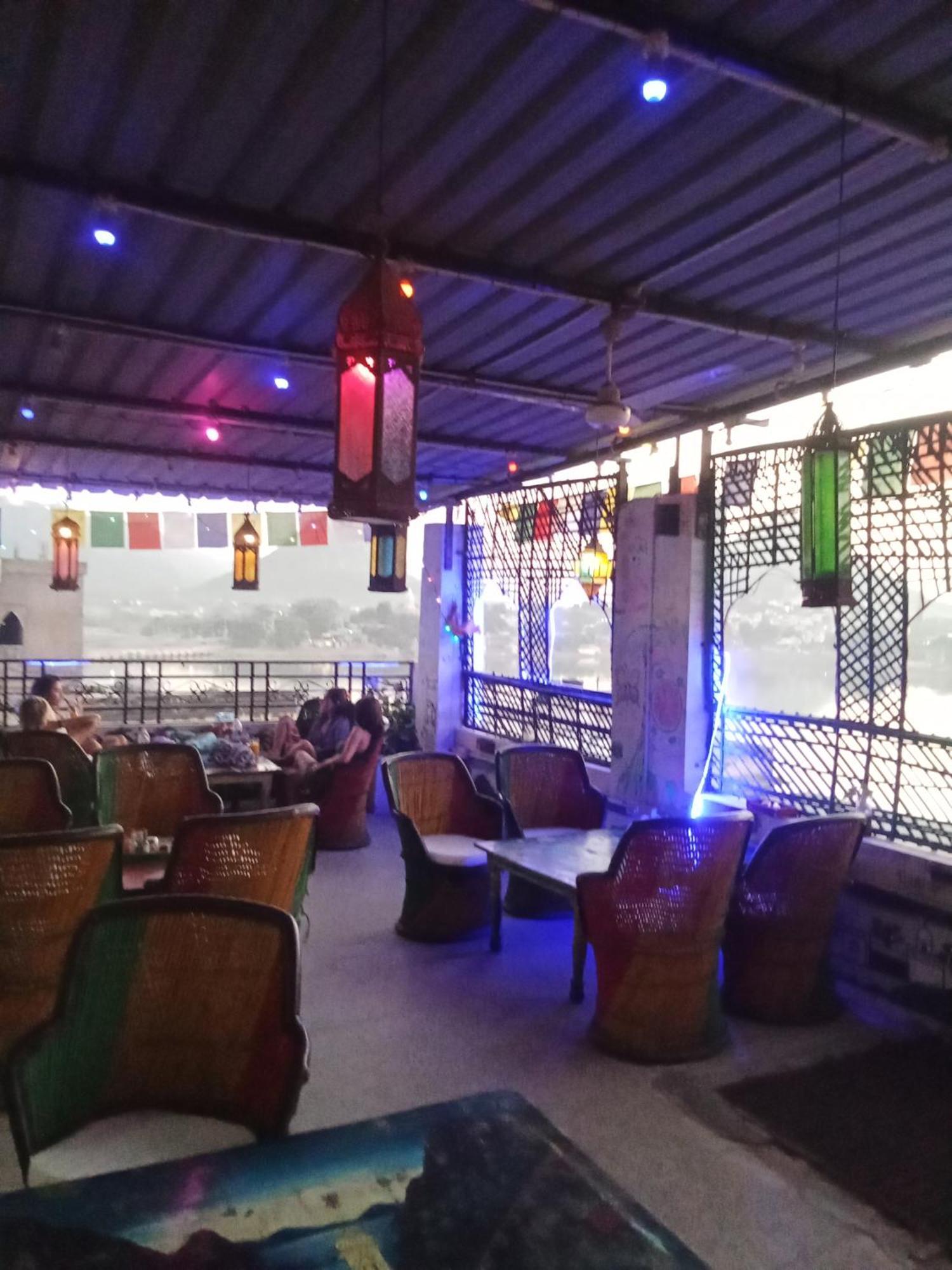 Hotel Nirvana Rooftop Pushkar Extérieur photo