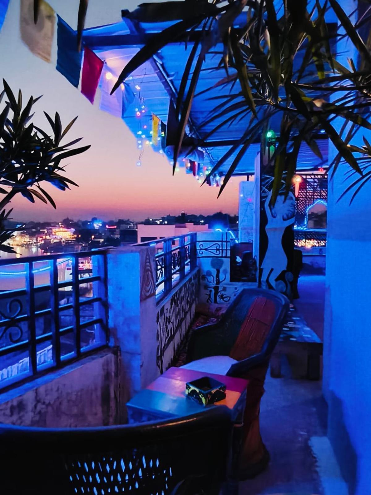 Hotel Nirvana Rooftop Pushkar Extérieur photo
