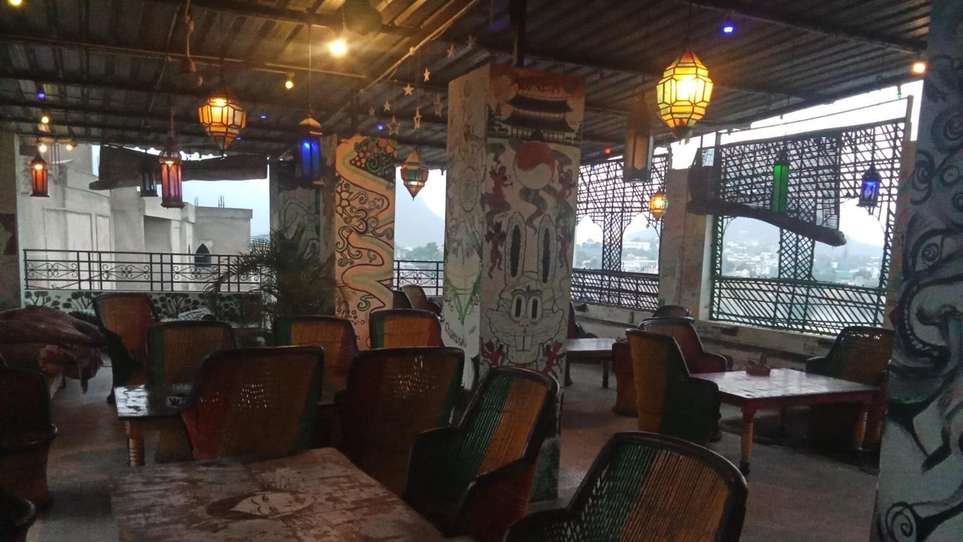 Hotel Nirvana Rooftop Pushkar Extérieur photo